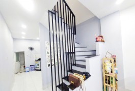 Hiếm Bán Nhà 2 Tầng Mới HXH 1C 36m2_3.4x11 Chỉ 3.25 tỷ Gần Vincom Lê Văn Việt Tăng Nhơn Phú B Thủ Đức